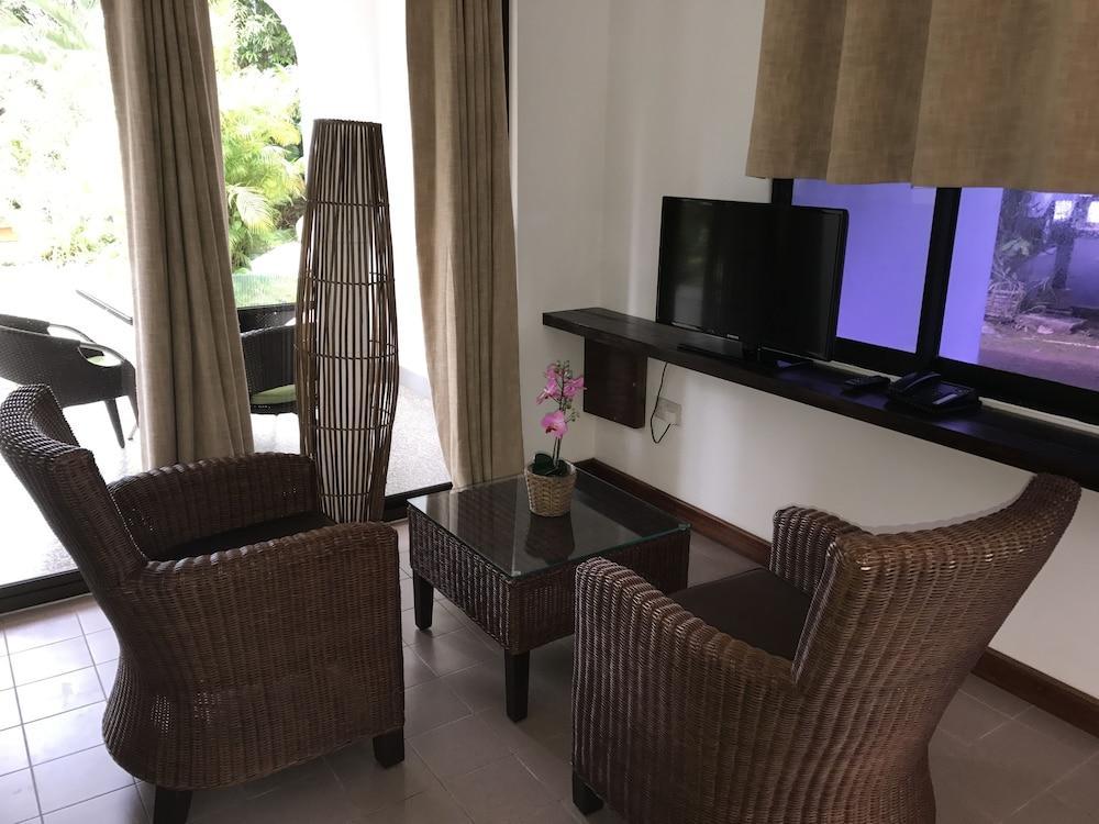 Sun Properties&Resort Hotel Beau Vallon  Exterior foto